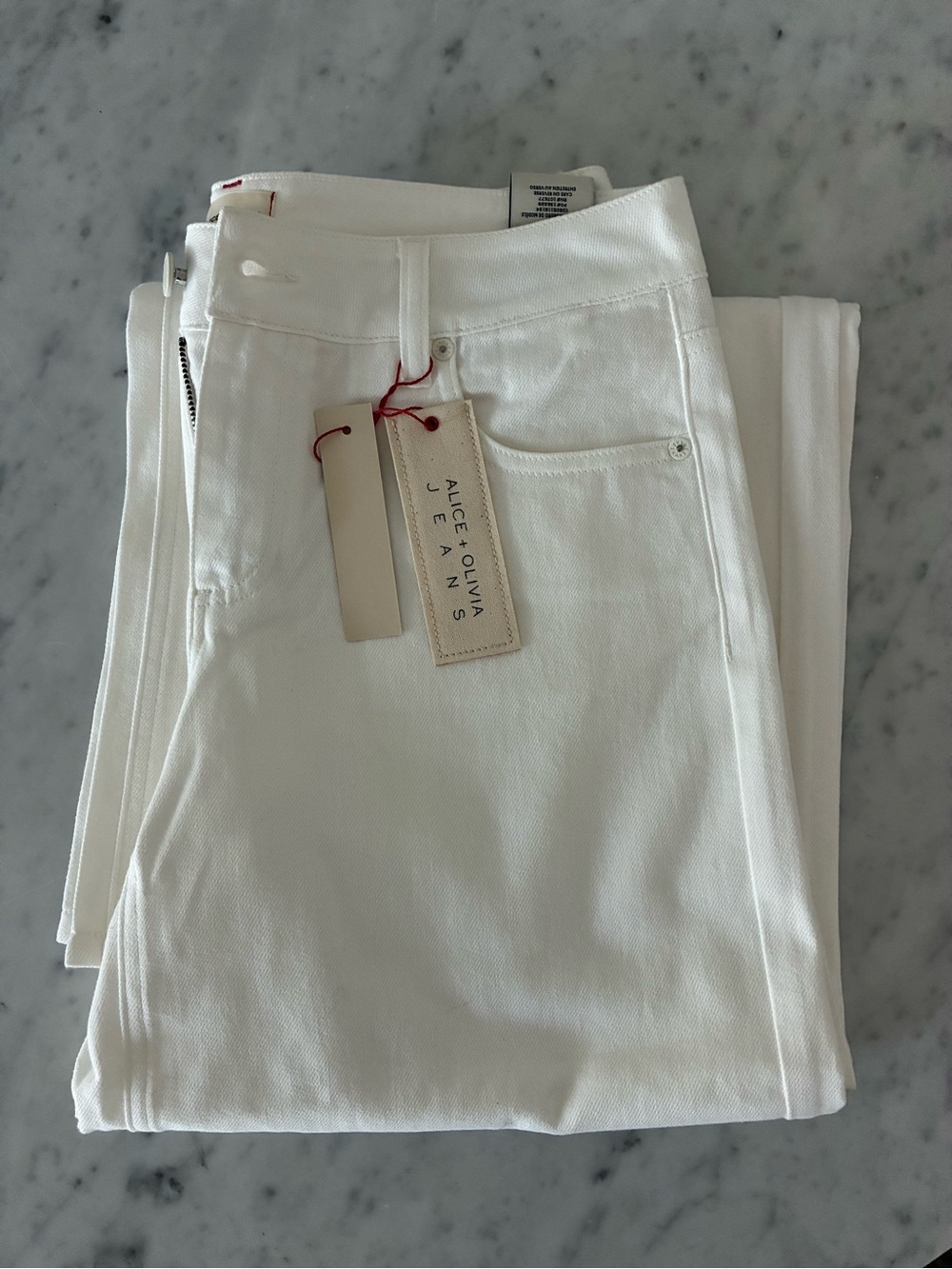 Alice + Olivia Off White Women's Jeans